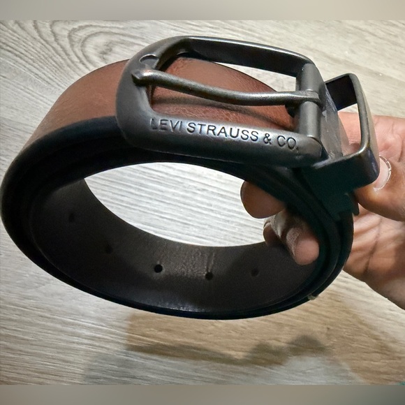 Levi's Rich Brown Leather Belt Bag - Picture 2 of 6